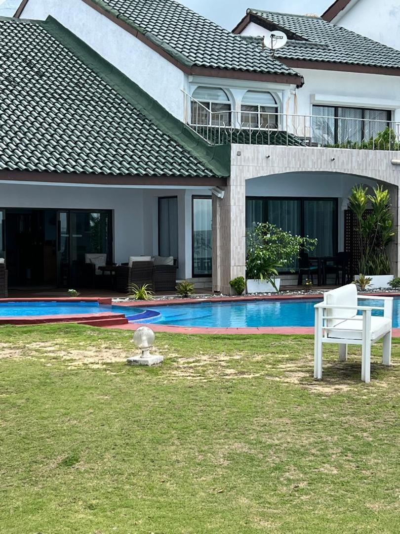 Résidence Hôtelière Océane Libreville Exterior foto